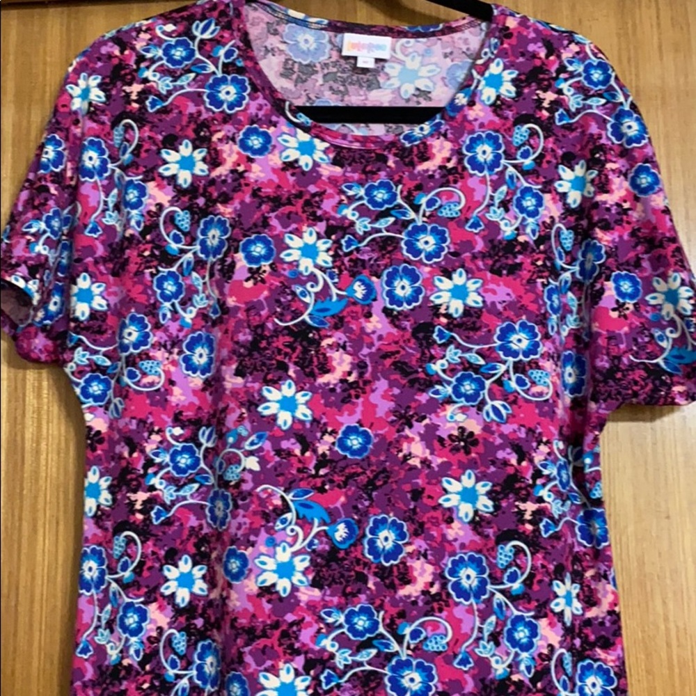 EUC Lularoe medium Maria